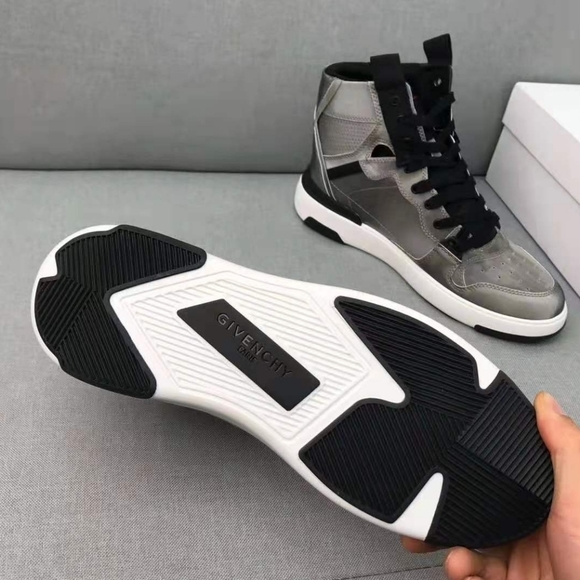 Mens Givenchy Wing HighTop Holographic Sneakers - Picture 2 of 2